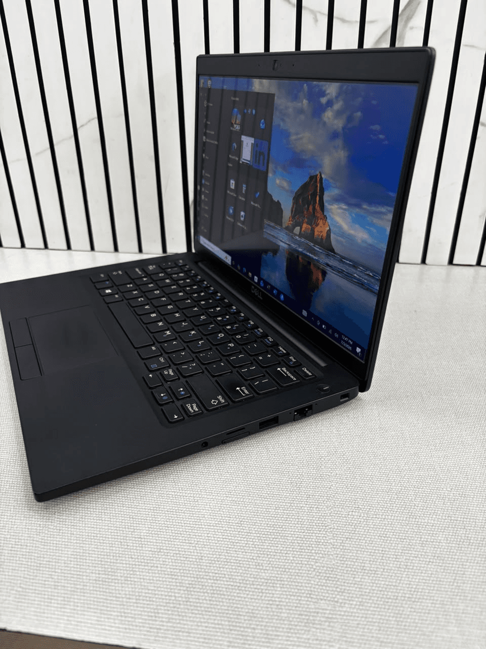 Dell Latitude 7290