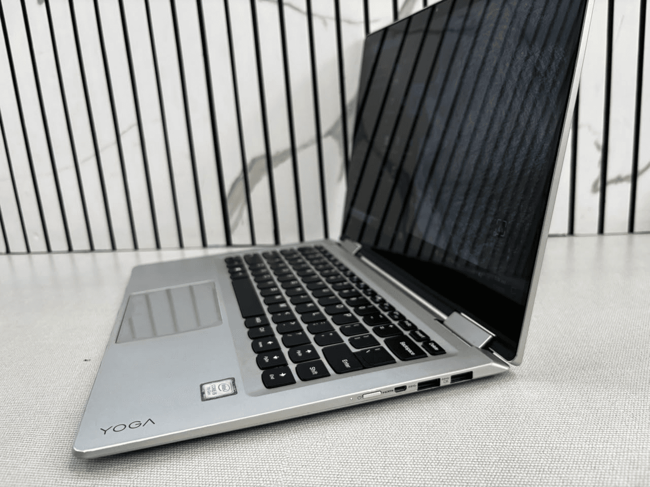 Lenovo Yoga view 3